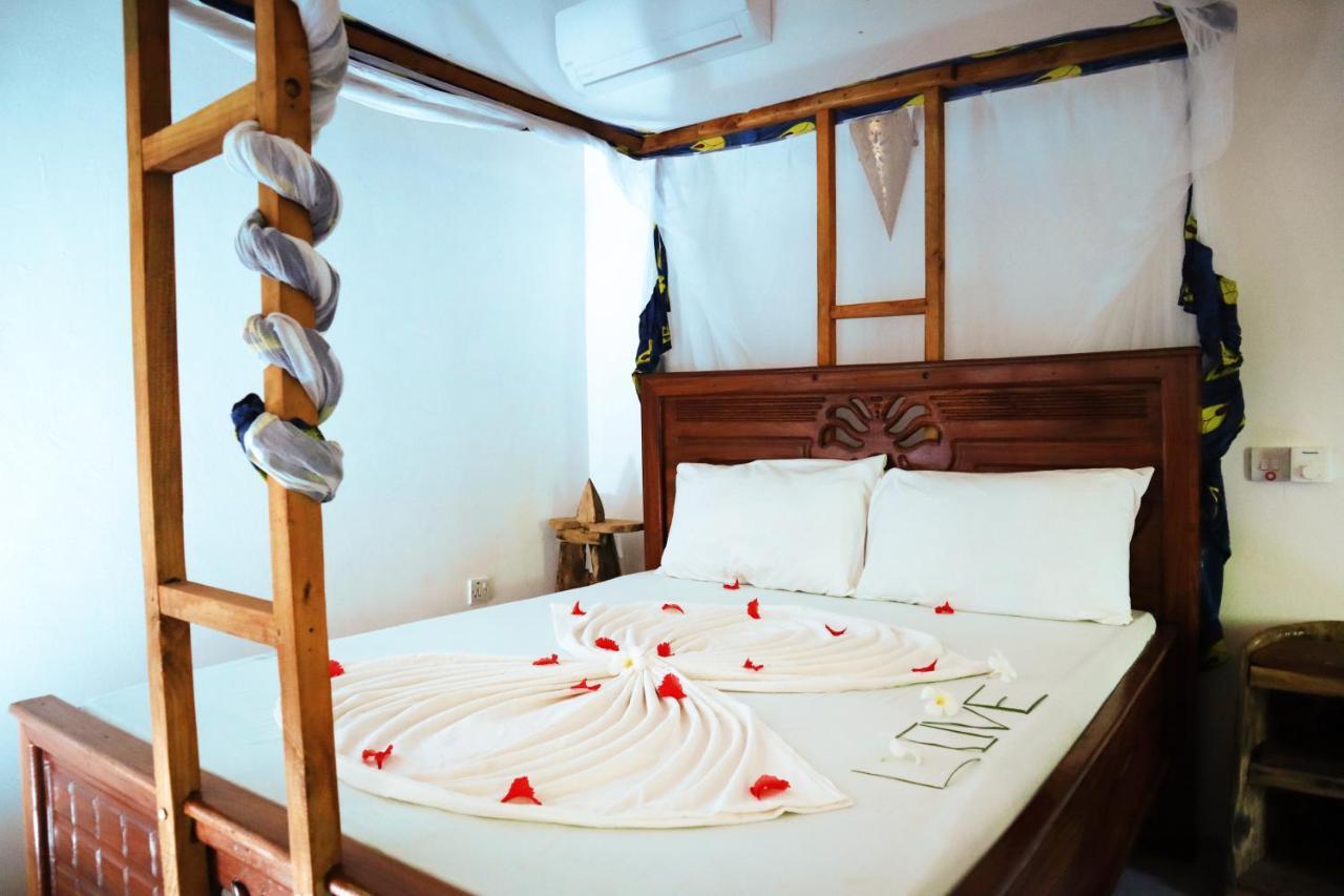 Sagando Zanzibar Chalet Michamvi Kae